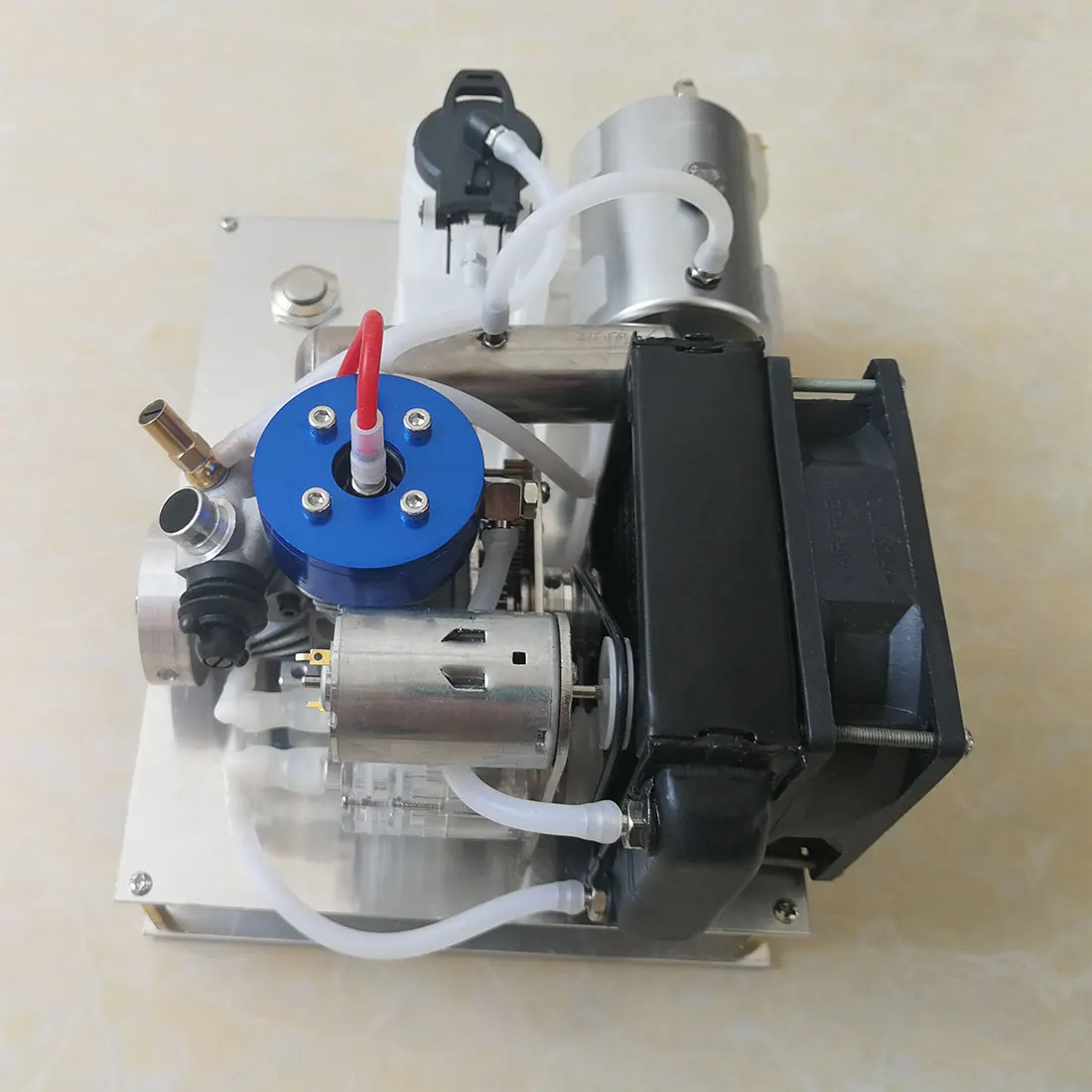 TOYAN Nivel 15 Metanol Motor Motor pe Benzina Model DIY Micro 12V Set Generator Răcit Cu Apă Radiator Dispozitiv Pentru Copil 5